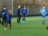 S.K.N.W.K. JO10-1 - FC De Westhoek '20 JO10-2 (competitie) seizoen 2021-2022 (voorjaar - 4e fase)) (8/145)